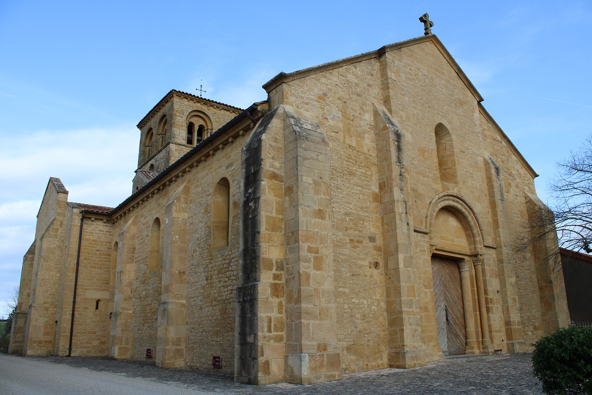 LaFacade